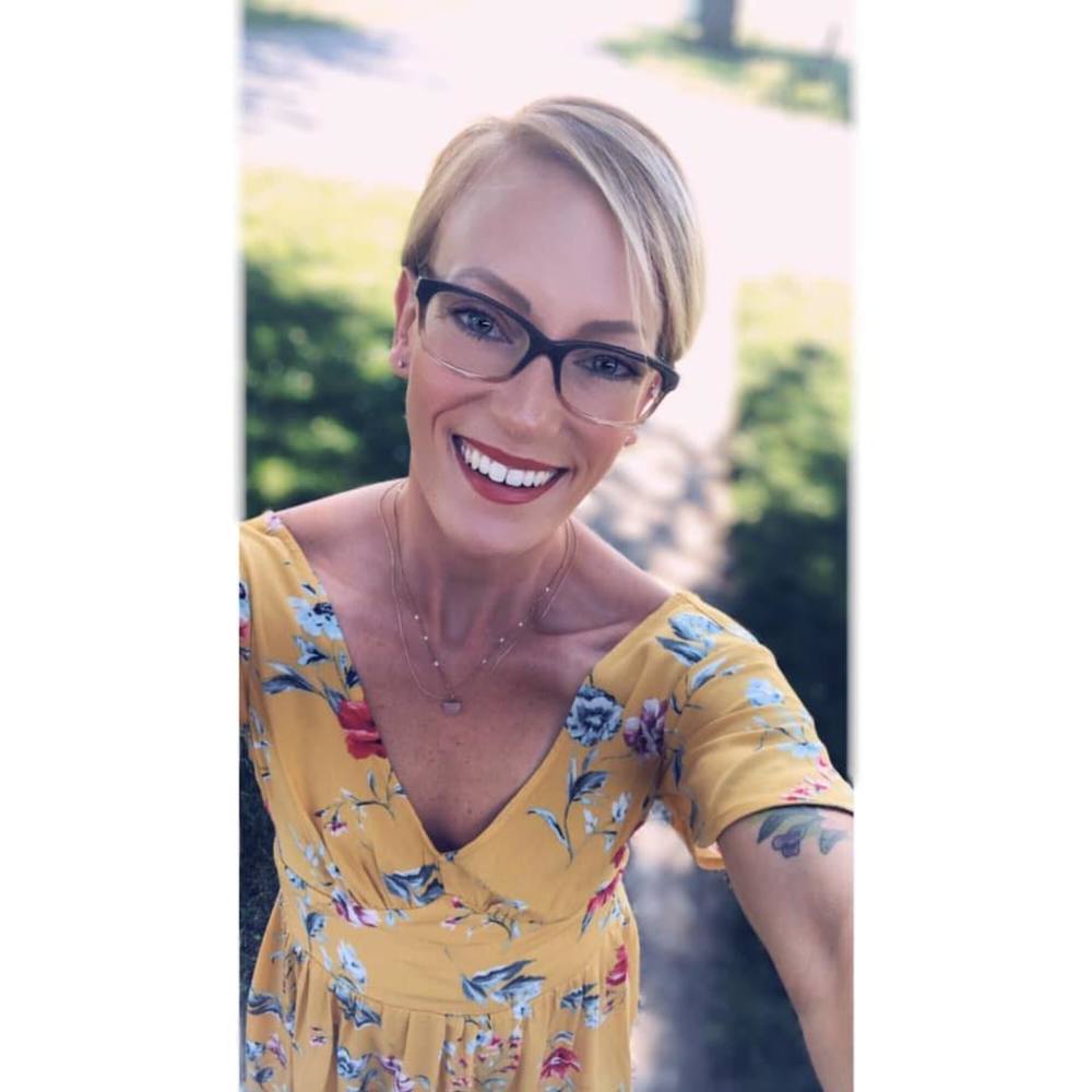 Meet your Posher, Sierra